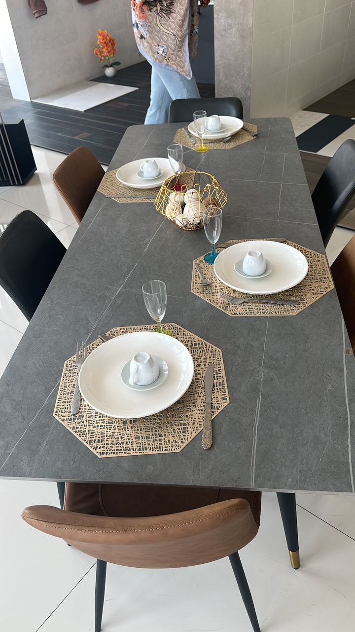 ETS Serigne Fallou 28-TABLE A MANGER GRAND FORMAT| 0.0P| None